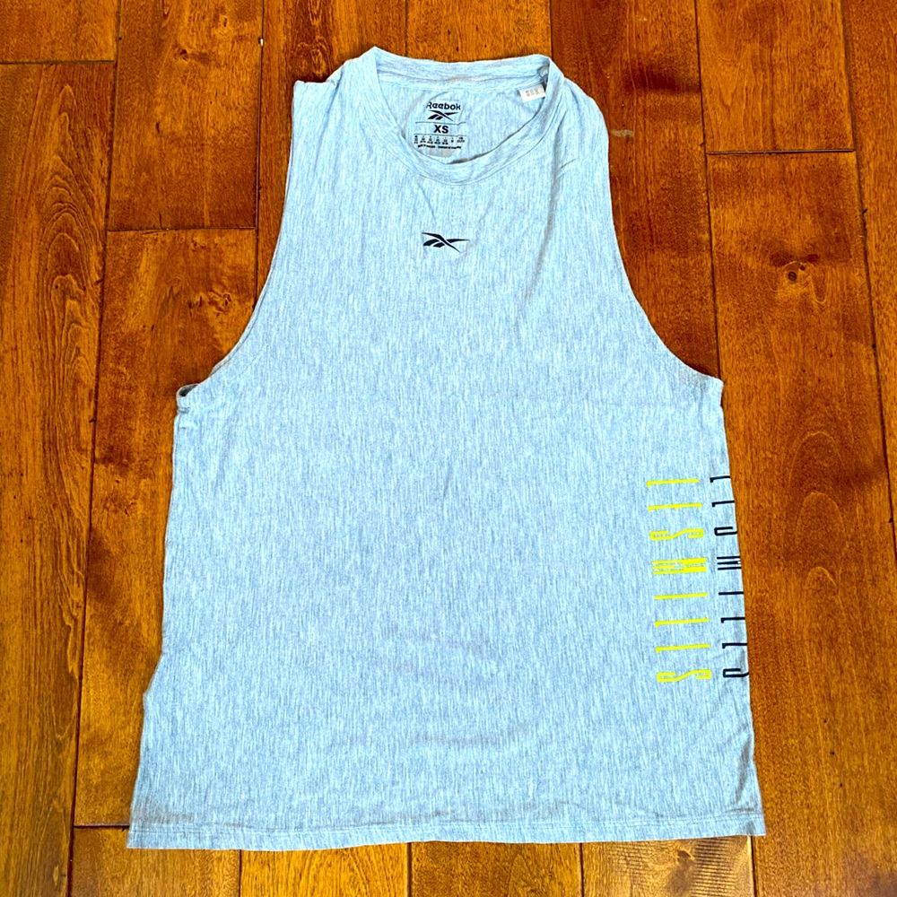 Les Mills tank